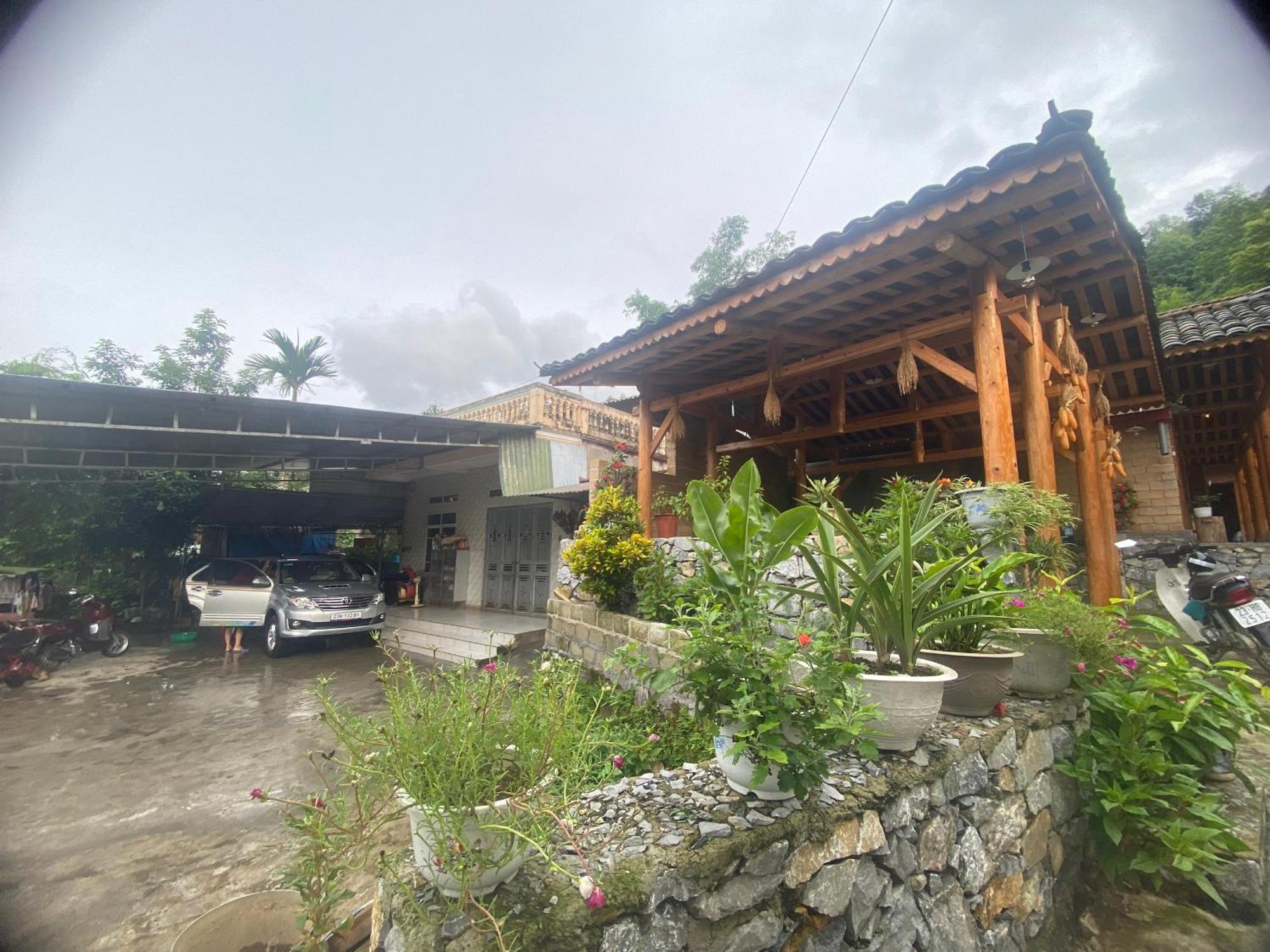 Tom Tep Homestay 하 기앙 외부 사진
